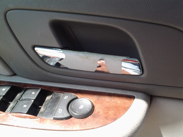2007 Chevrolet Suburban Chrome Peeling On Exit Door Handles