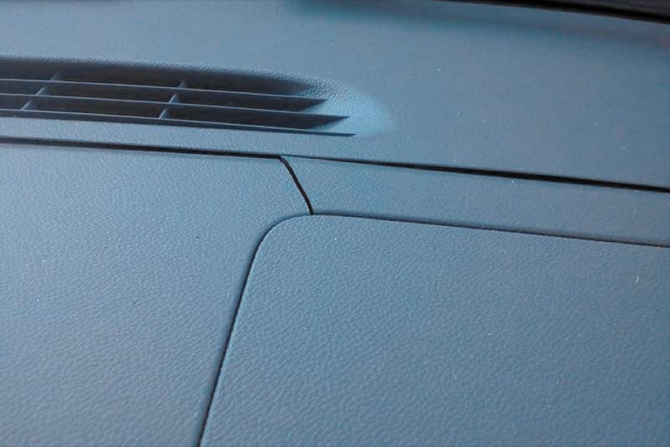 Ways To Fix A Cracked Dashboard Avalanche
