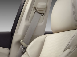 Acura Recalls RLX and MDX To Fix Seat Belts That Literally Freeze
