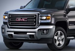 GMC Sierra Headlights Dim? GM Fights Class-Action Lawsuit