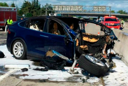 Tesla Model X Battery Fire Reignited 5 Days After Crash