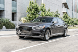 Genesis G80 and G90 Cars Could Lose Windshields and Windows