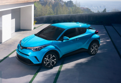 Toyota C-HR Rear Wheels Could Detach From the SUVs