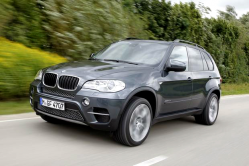 BMW X5 xDrive35d Idler Pulley Bolt Recall Investigated