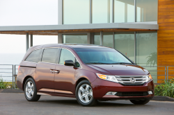 Honda Recalls 641,000 Odyssey Minivans to Fix Seat Problems