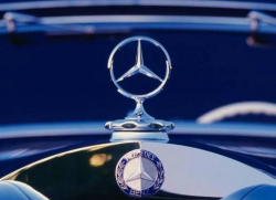 Mercedes-Benz Possibly Caught Using Emissions 'Defeat Devices'