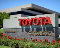 Toyota Dealer Roger Hogan Sues Toyota Over Recall Program