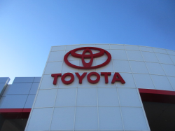 Toyota Fuel Pump Recall Expanded to 5.8 Million Vehicles