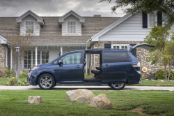 Toyota Sienna Sliding Door Class Action Settlement Proposed