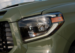 Toyota Tundra Halogen Headlights May Catch Fire