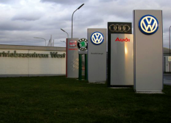 German Authorities Find More VW Emissions Defeat Devices