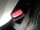 seat belt latch broke