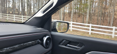 blind spot indicators come on randomly