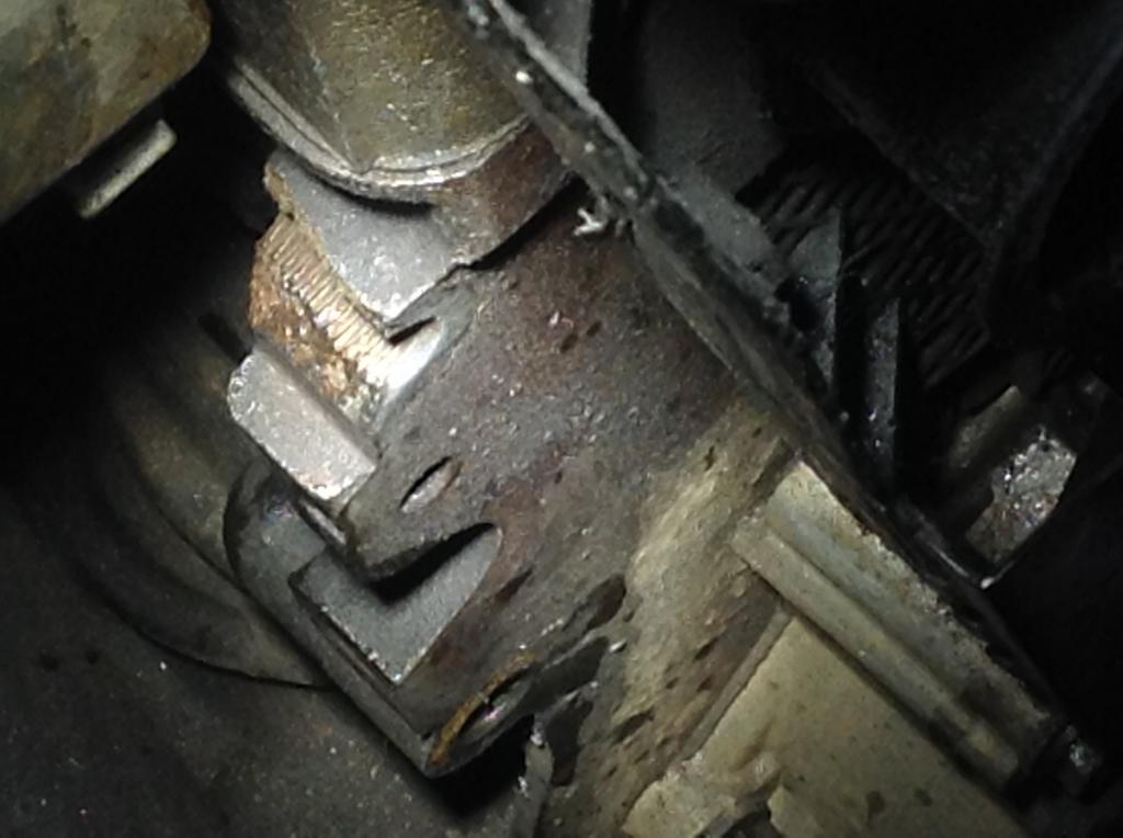 2003 Volkswagen Jetta Broken Motor Mounts: 1 Complaints