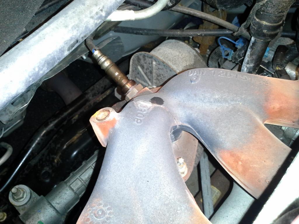 cracked exhaust manifold