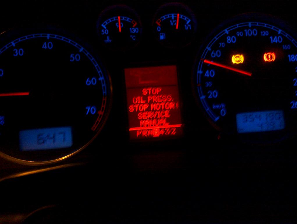 2002 Volkswagen Passat Stop Oil Pressure Light On Carcomplaints Com