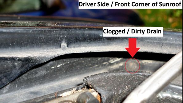 2004 Pontiac Vibe Water Leaking In: 1 Complaints diagram of precipitation 