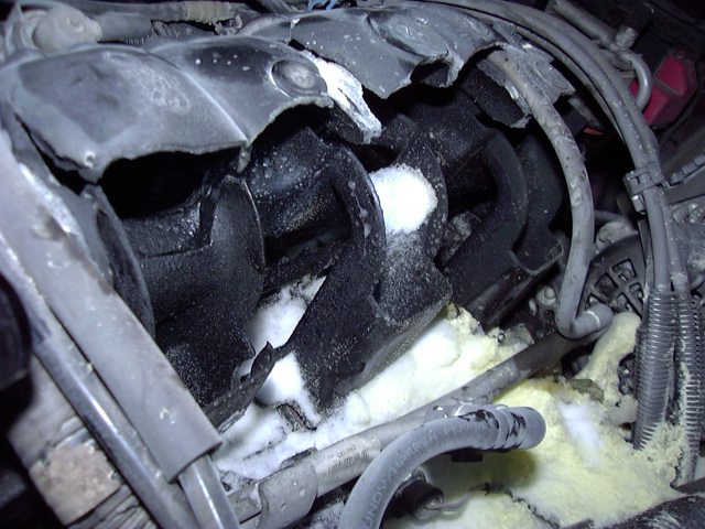 2000 Buick LeSabre Intake Manifold Exploded, Engine Caught ... 2 8 v6 engine diagram 