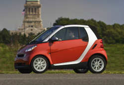 Federal smart fortwo Fire Investigation Continues