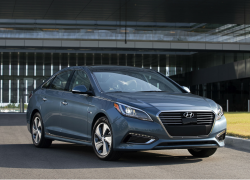 Hyundai Sonata Locking Rear Brakes Under Investigation