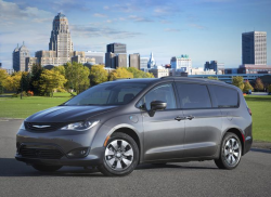 2018 Chrysler Pacifica Recall Issued For Steering Problems