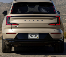 Recall: Don't Use Your Volvo EX90 Power Tailgate