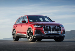 Audi Recalls Q7 SUVs For Airbag Issues