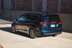 Chrysler Pacifica Hybrid Problems Cause Class Action Lawsuit
