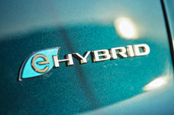 Chrysler Pacifica Hybrid Problems Investigated