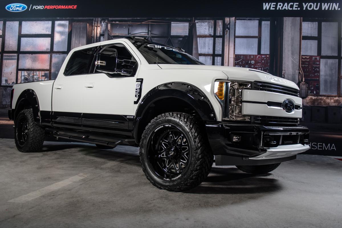 Jack For Lifted Truck >> Lawsuit Says Ford Lifted Trucks Have Wrong Jacks And Spare Tires Jack For Lifted Truck >> Lawsuit Says Ford Lifted Trucks Have Wrong Jacks And Spare Tires