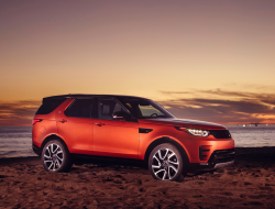 Land Rover Discovery SUVs Recalled For Trailer Lights That Fail