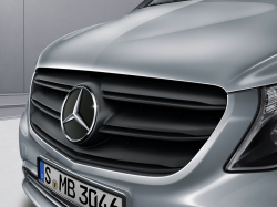 Mercedes Recalls Metris Right-Hand-Drive Vans