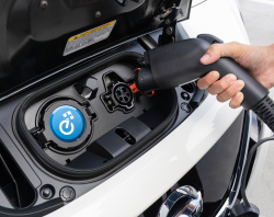 Nissan LEAF Class Action Lawsuit Filed in Quebec Canada
