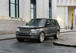 Range Rover Door Latches Cause Upgraded Investigation