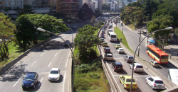 University Pays Drivers to Avoid Traffic Jams