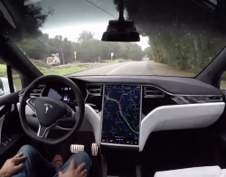 U.S. Senator Says Tesla Should Change 'Autopilot' Name