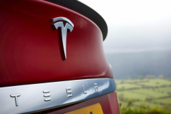 Tesla Wins Missouri 'Dealer' Lawsuit on Appeal