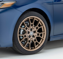 Toyota Camry and Camry Hybrid Wheels May Fall Off