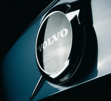 Volvo Liftgate Motion Sensor Lawsuit Says Dog Triggered Sensor